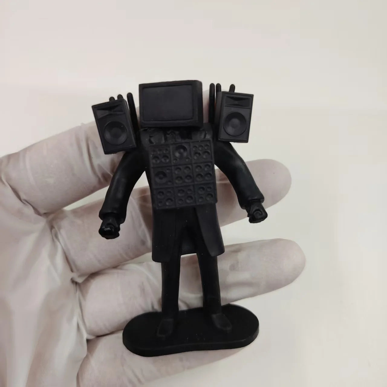 Original Skibidi Toilet Man Toy Monitor Man Titan Speaker Man Titan TV Man PVC Action Figure Model Toys Collection Kid Doll Gift